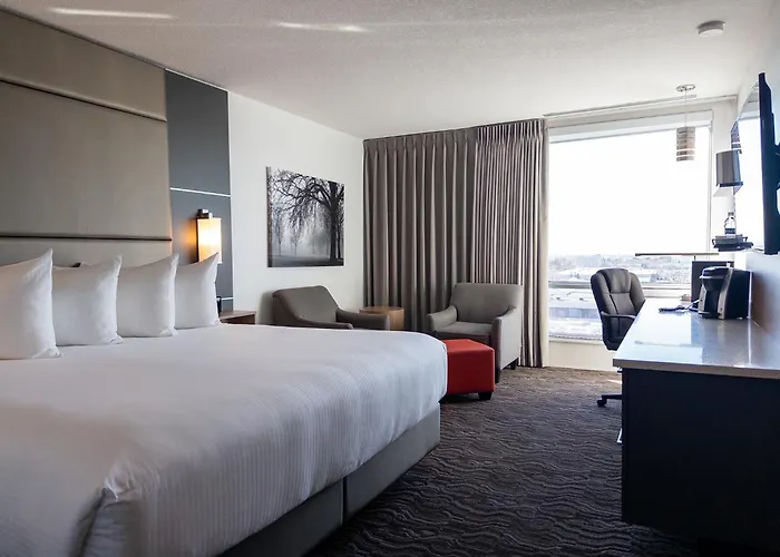 Carriage House Hotel And Conference Centre
