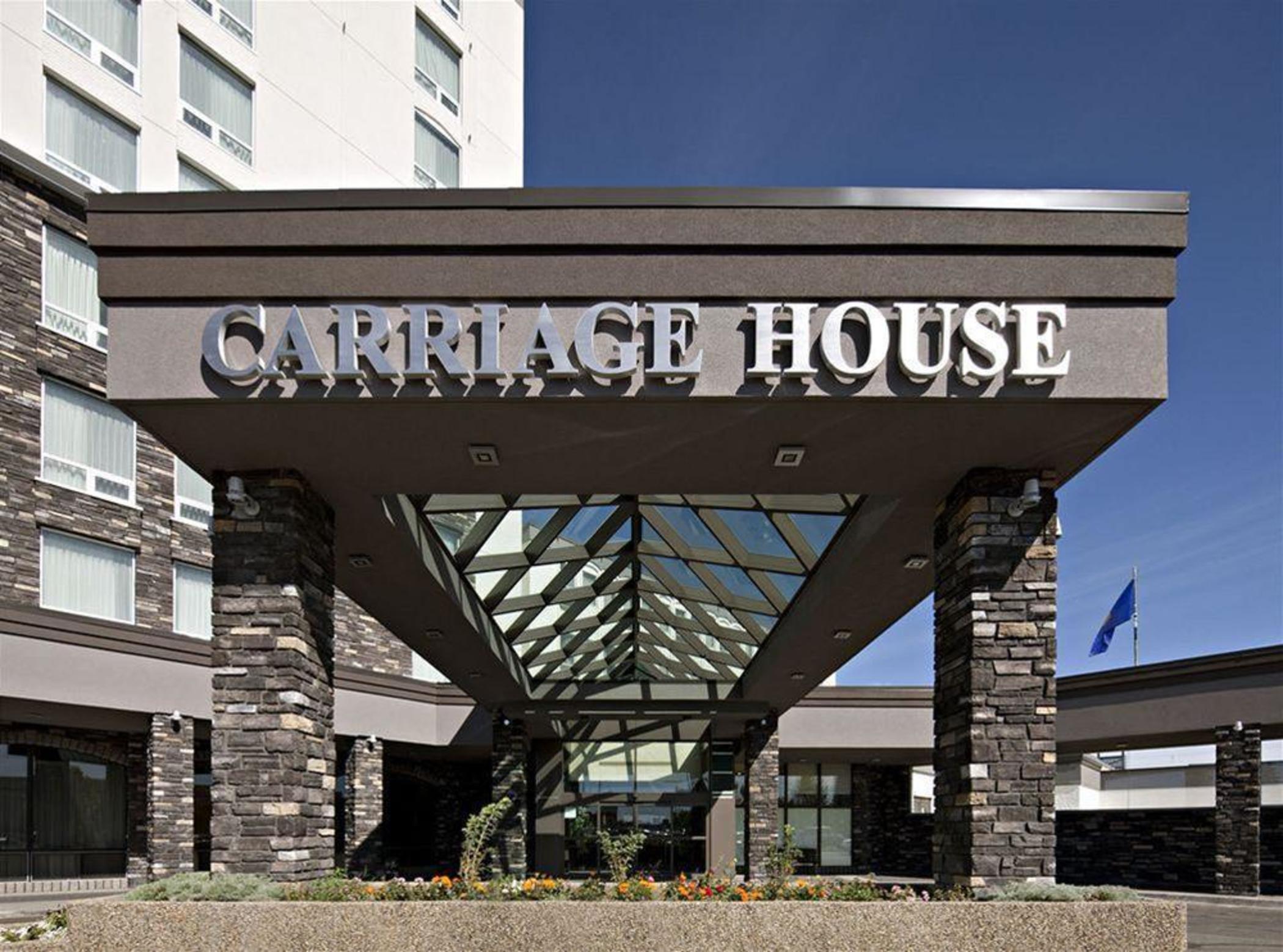 Carriage House And Conference Centre Hotel Calgary